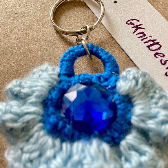 Little Squirrel Keychain Charm, Crochet Handmade Backpack Charm - Picture 4 of 6